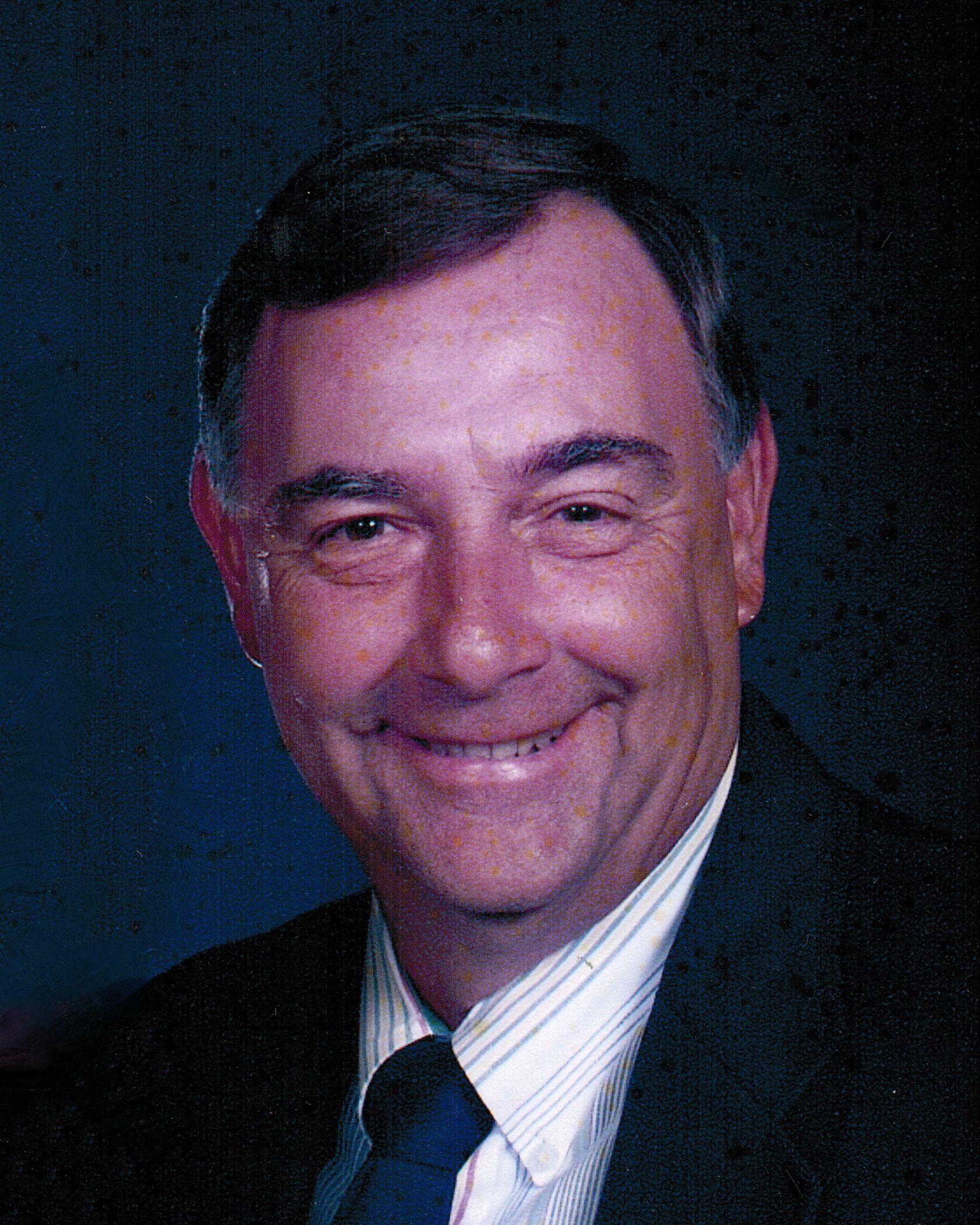 Portrait of Dennie R. Burchett, Jr.