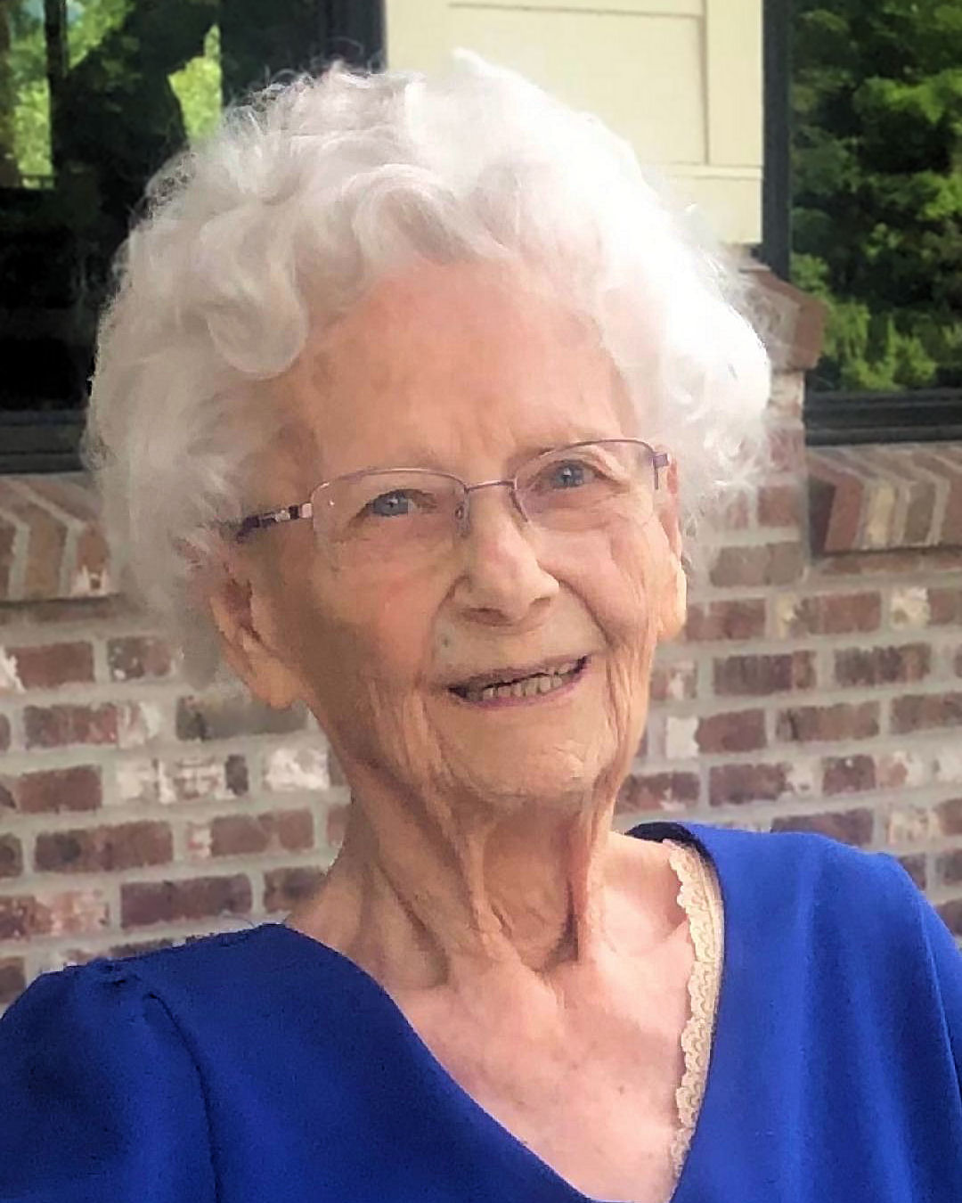 Portrait of Edna Mae Guckert Welch